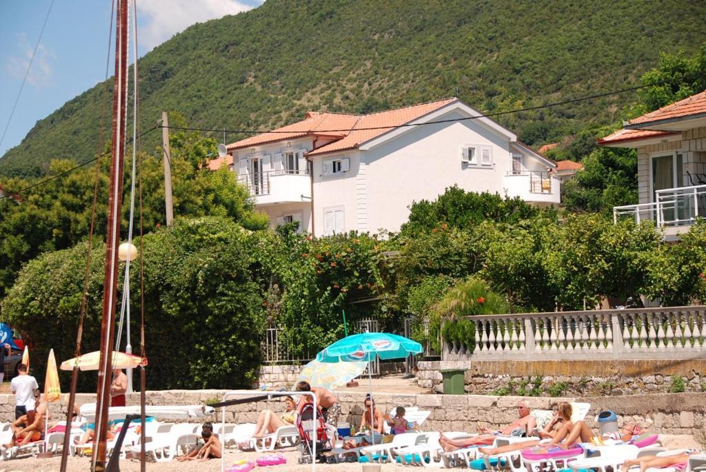Apartment Dakic Herceg Novi Esterno foto