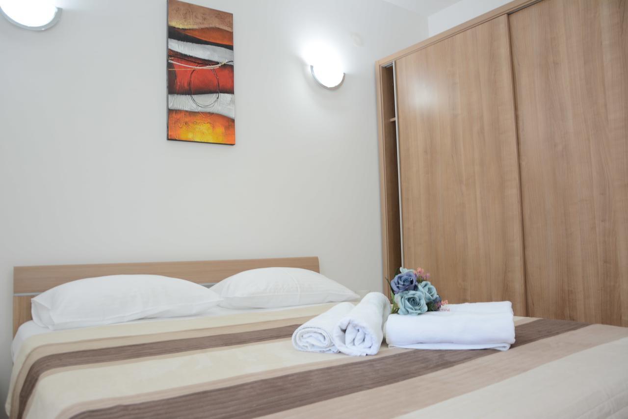 Apartment Dakic Herceg Novi Esterno foto